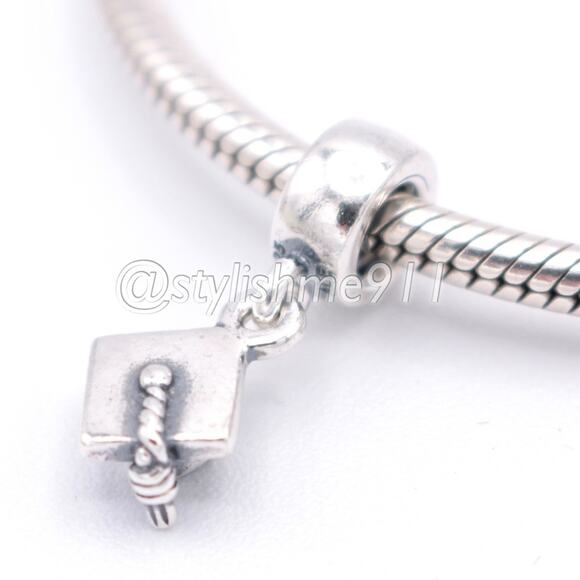 Authentic PANDORA Silver Graduation Hat Charm - 790270 - Picture 1 of 12